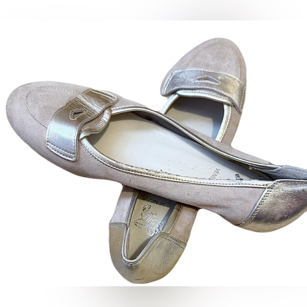 Venezia Women's Gold & Cream Suede Flats